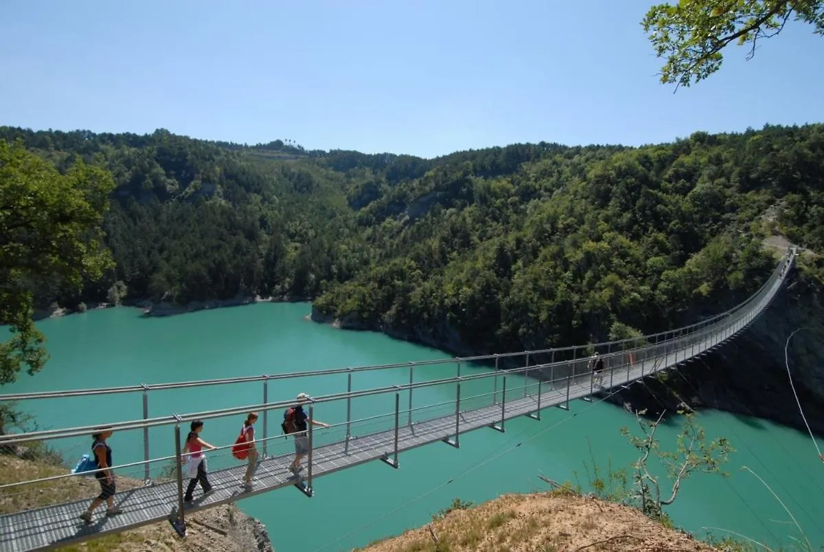 Gîte les sapins Saint-Martin-de-la-Cluze Hébergement de vacances
